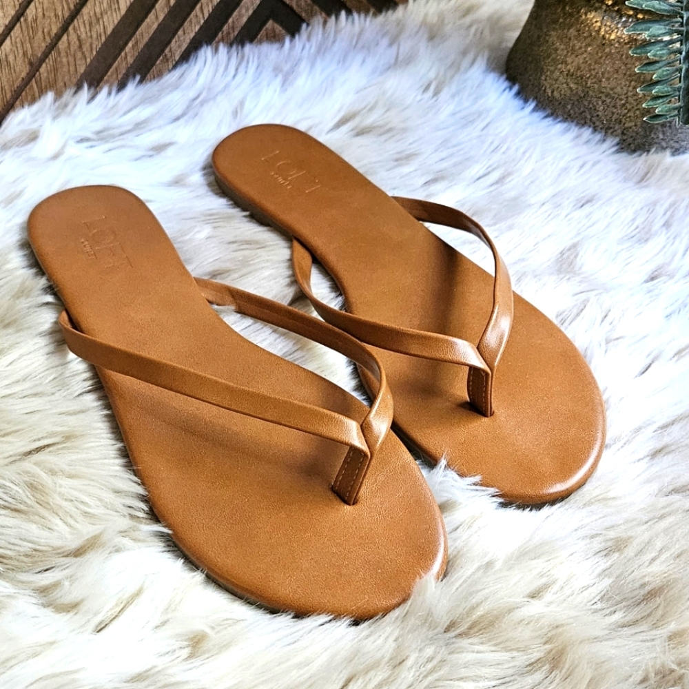 Loft cognac brown flip flops